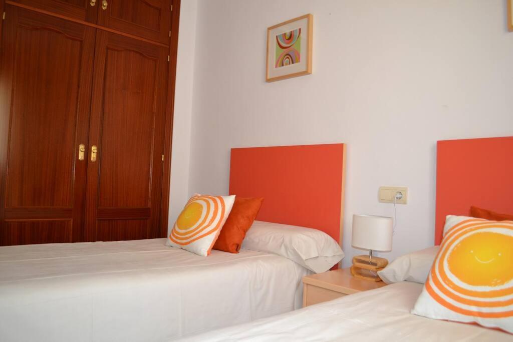 Precioso Apartamento En Primera Linea De Playa En Caleta De Velez Exteriör bild