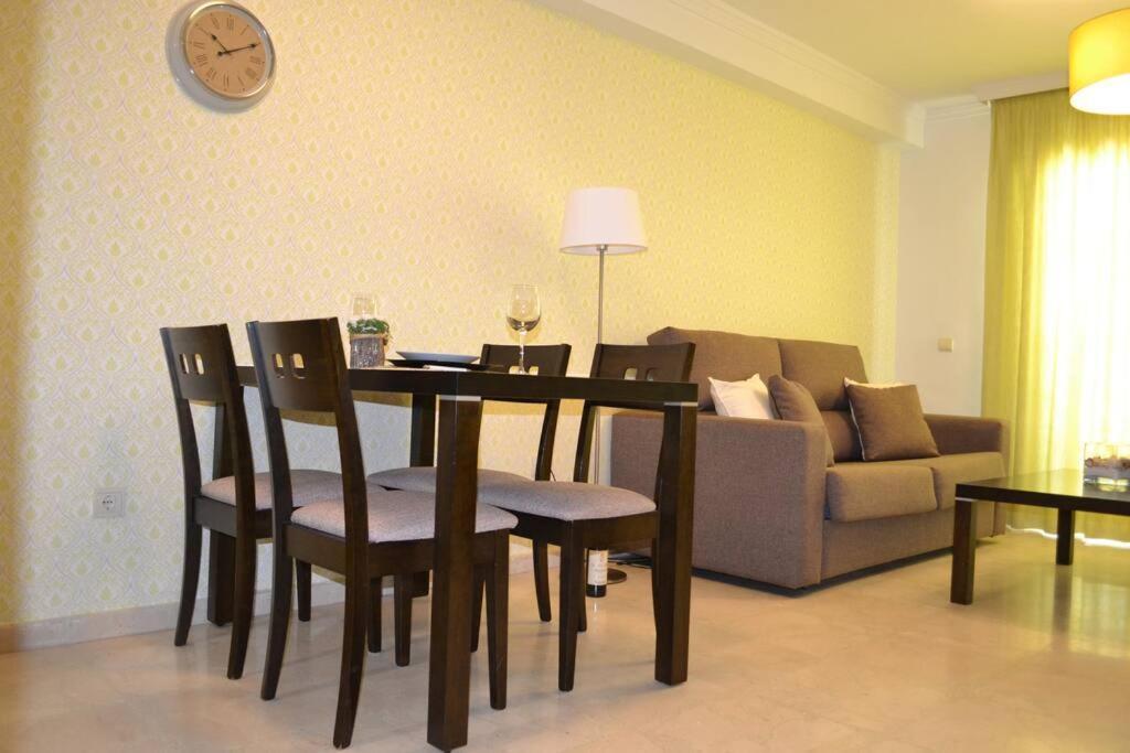 Precioso Apartamento En Primera Linea De Playa En Caleta De Velez Exteriör bild